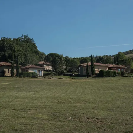 Domaine De L'espinet Parque de vacaciones 3*